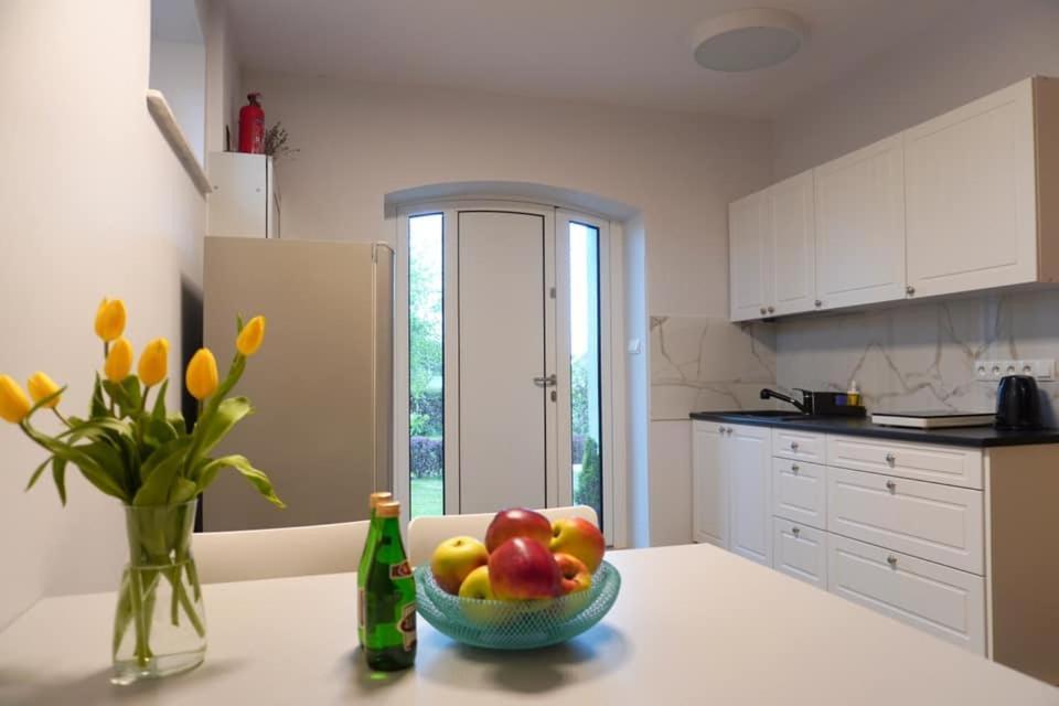 Pod Jablonia Apartman Ustronie Morskie Kültér fotó