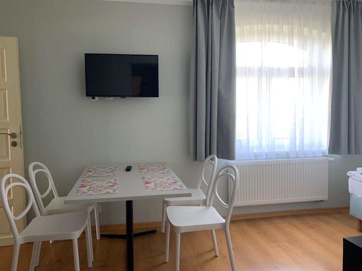 Pod Jablonia Apartman Ustronie Morskie Kültér fotó
